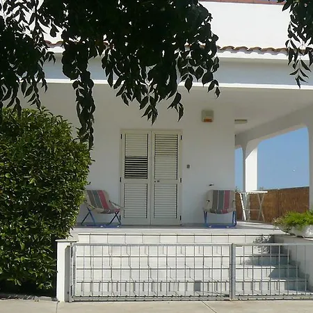 فيلة Mediterranea Tra Gli Ulivi *